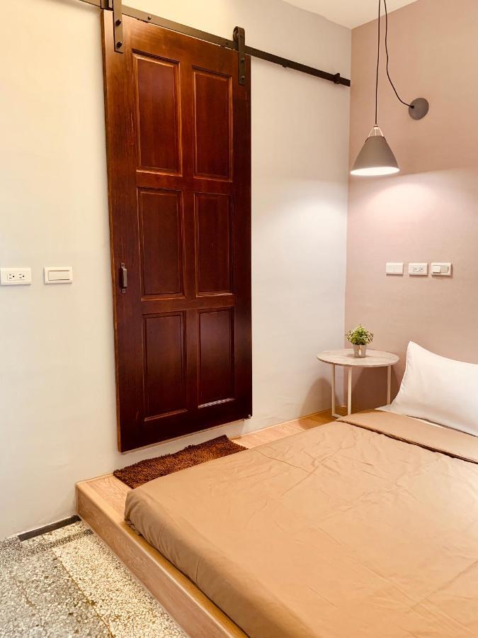 טאינאן Oyaji Guesthouse-依人數床位數計價開放房型 מראה חיצוני תמונה
