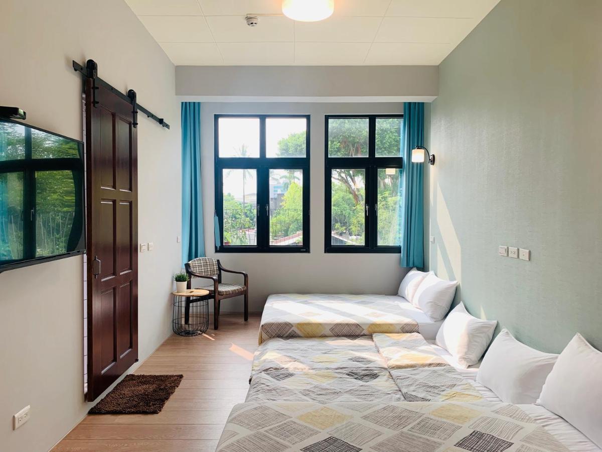 טאינאן Oyaji Guesthouse-依人數床位數計價開放房型 מראה חיצוני תמונה