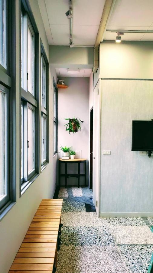 טאינאן Oyaji Guesthouse-依人數床位數計價開放房型 מראה חיצוני תמונה