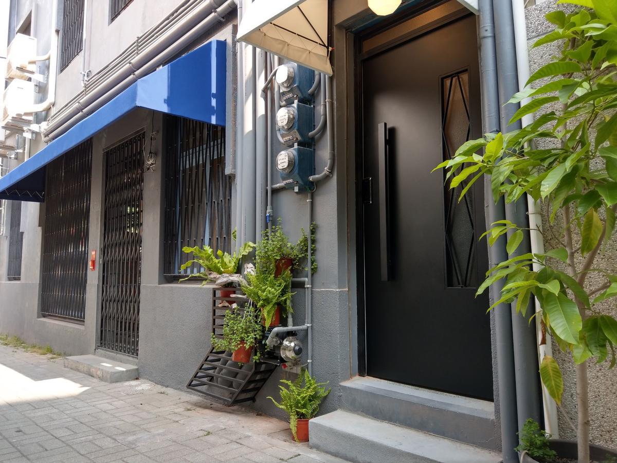 טאינאן Oyaji Guesthouse-依人數床位數計價開放房型 מראה חיצוני תמונה